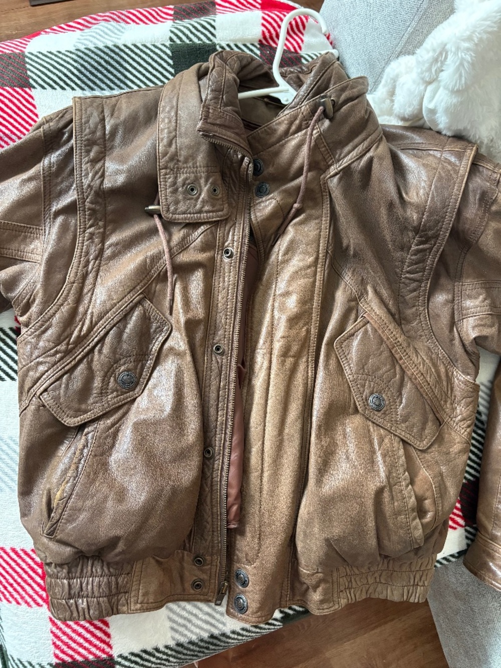 Vintage men’s Wilson adventure bound bomber